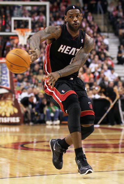 1-3不敌阿森纳，拜仁新赛季各项赛事首次输球（阿森纳3-1力克拜仁，后者新赛季各项赛事首败）