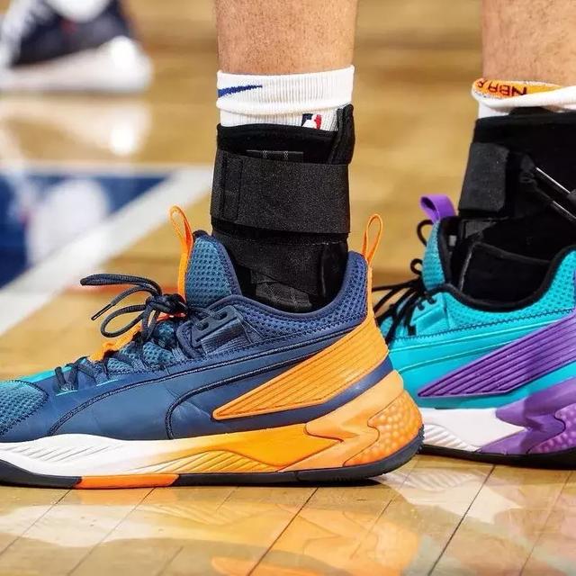 全尤文：巴萨对DV9很感兴趣，热刺、切尔西和拜仁也在关注情况（巴萨相中DV9，热刺、切尔西与拜仁同步关注动向）