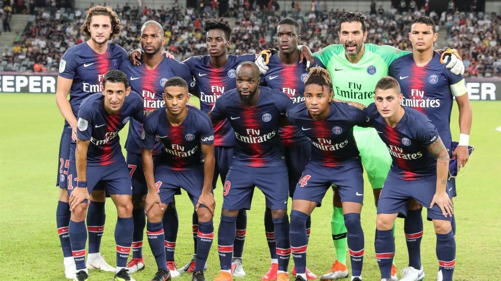 这队的前场连接太顺畅（这队前场联动极其流畅）