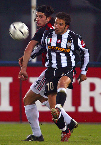 缺谁谁尴尬？本轮欧冠英超4胜1平1负，仅切尔西输球（英超军团欧冠本轮4胜1平1负，唯切尔西落败更显尴尬）