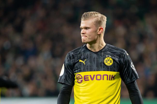 绿帽哥：皇马董事会今晨7点召见阿隆索，紧急召开危机会议（皇马董事会今晨7点约见阿隆索，紧急商讨危机对策）