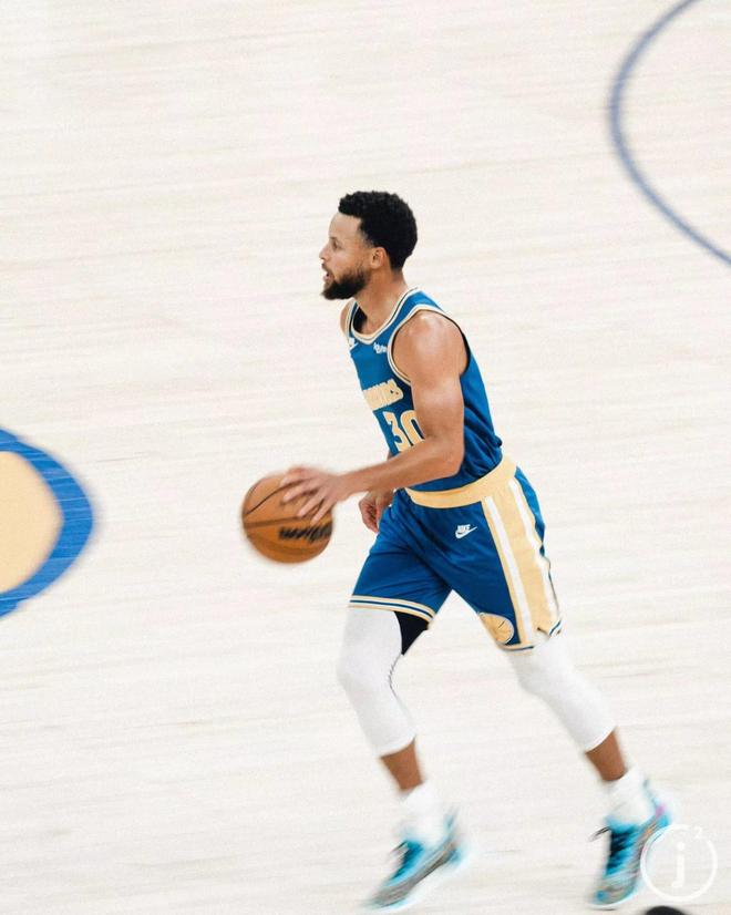 21世纪戴帽的巴萨球员：梅西48次断档领先，莱万4次跻身前五（21世纪巴萨帽子戏法榜：梅西48次领跑，莱万4次跻身前五）