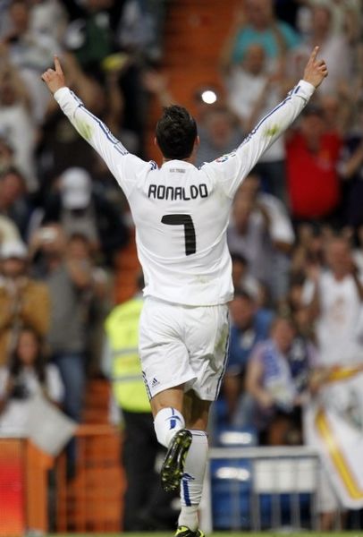 徐根宝：希望海港为国输送更多优秀球员，我们的目标是世界杯（徐根宝：海港要为国家队培养更多人才，目标直指世界杯）