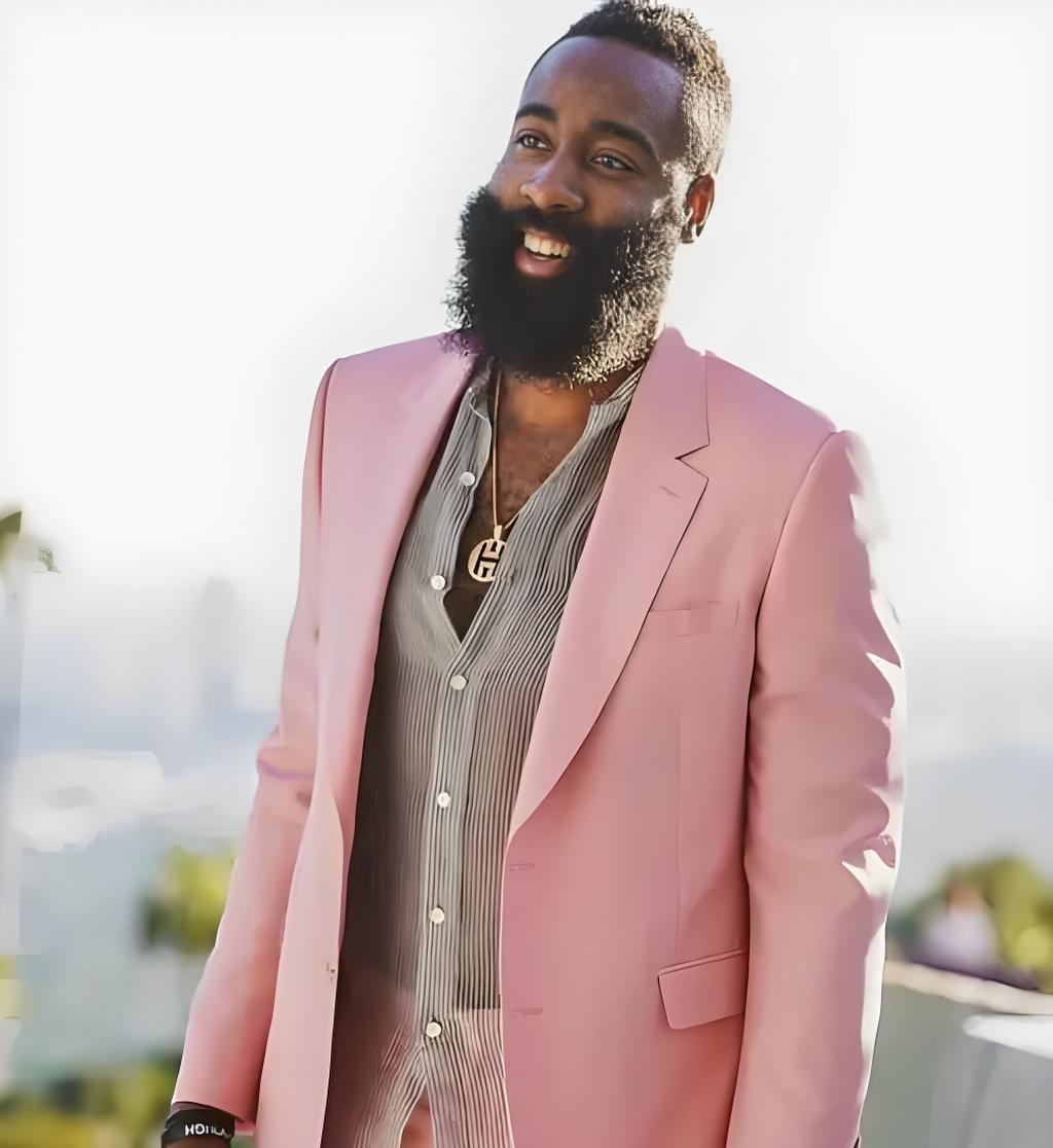 足球欧洲杯训练场出现意外，球员脚踝受伤（欧洲杯训练突发意外，球员脚踝受伤）