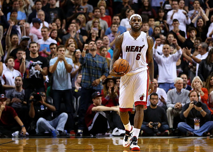 萨利巴身价上涨至9000万欧，成为世界上身价最高的后卫（萨利巴身价涨至9000万欧，登顶世界后卫身价榜首）