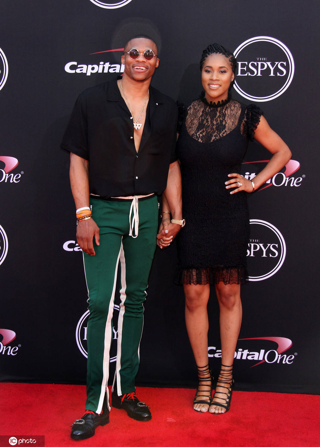 塞韦里奥：我对妈报喜说要去踢顶级联赛，但坏消息是在乌克兰（塞韦里奥：告诉母亲将踢顶级联赛，遗憾的是在乌克兰）